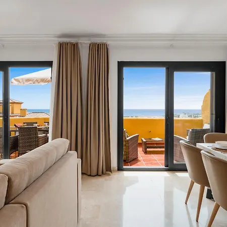 Sky And Sea Duplex Penthouse - Pool, Jacuzzi, Sea Views