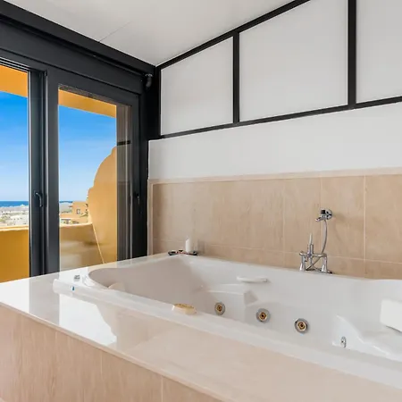 Sky And Sea Duplex Penthouse - Pool, Jacuzzi, Sea Views Apartment Estepona
